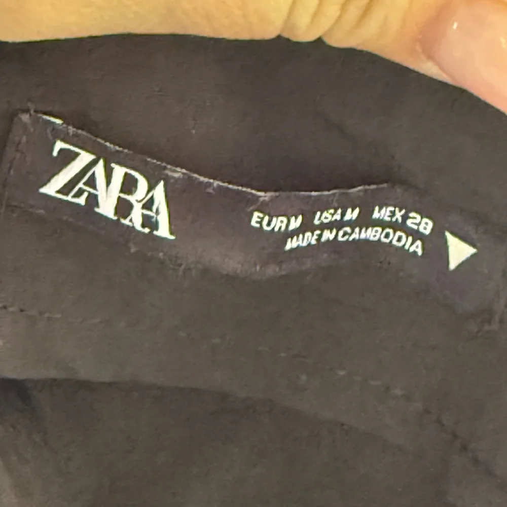 ☀️SUMMER CLEARANCE SALE☀️ Zara Black A-Line Mini Skirt